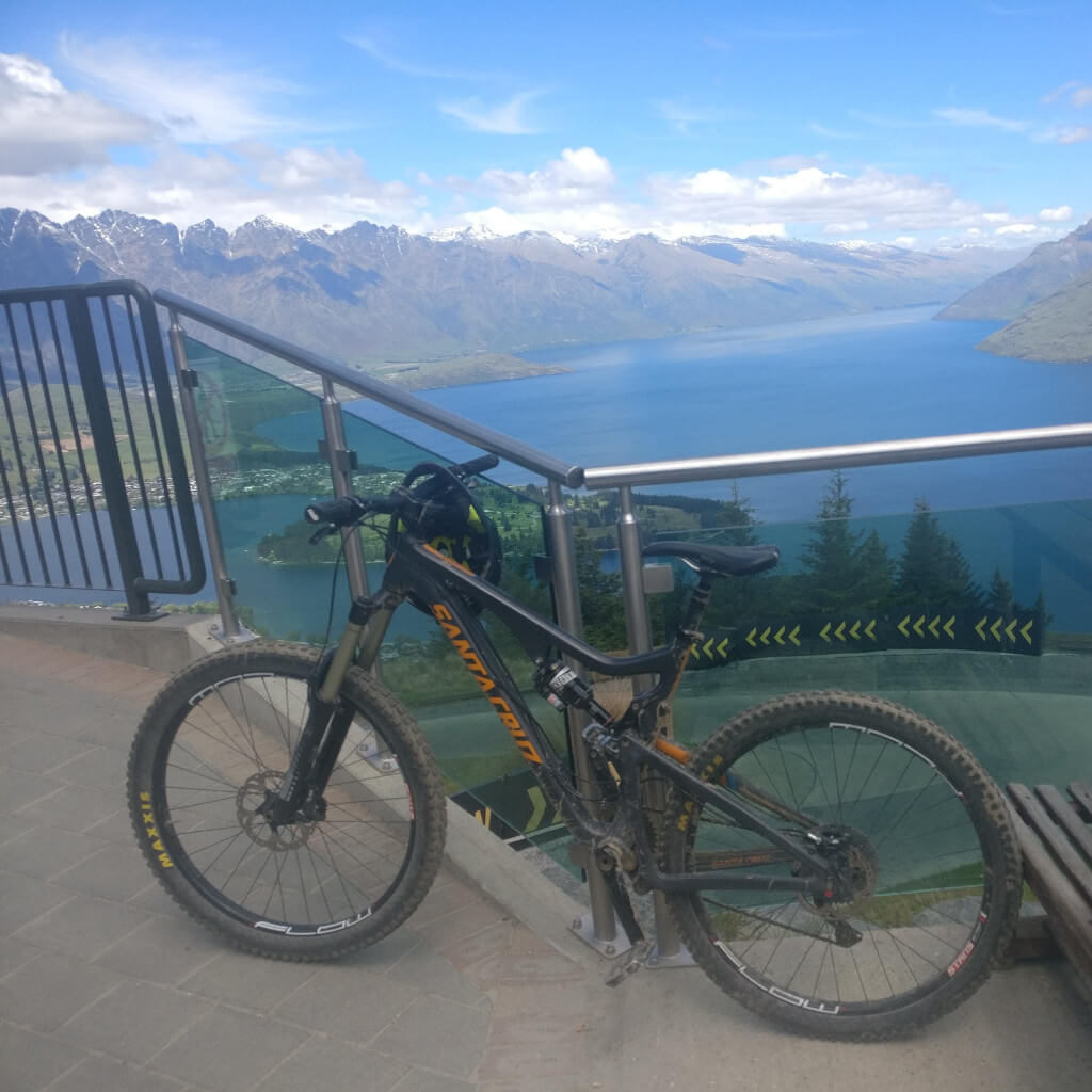 bigger seat for mountain bike