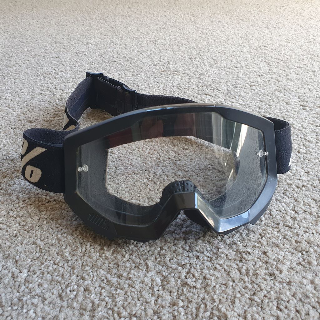 Mountain biking goggles with clear lenses, made by 100%