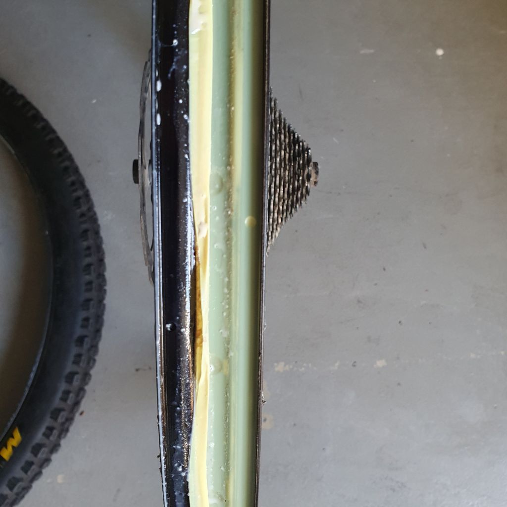 Tubeless rim leaking with bad rim tape